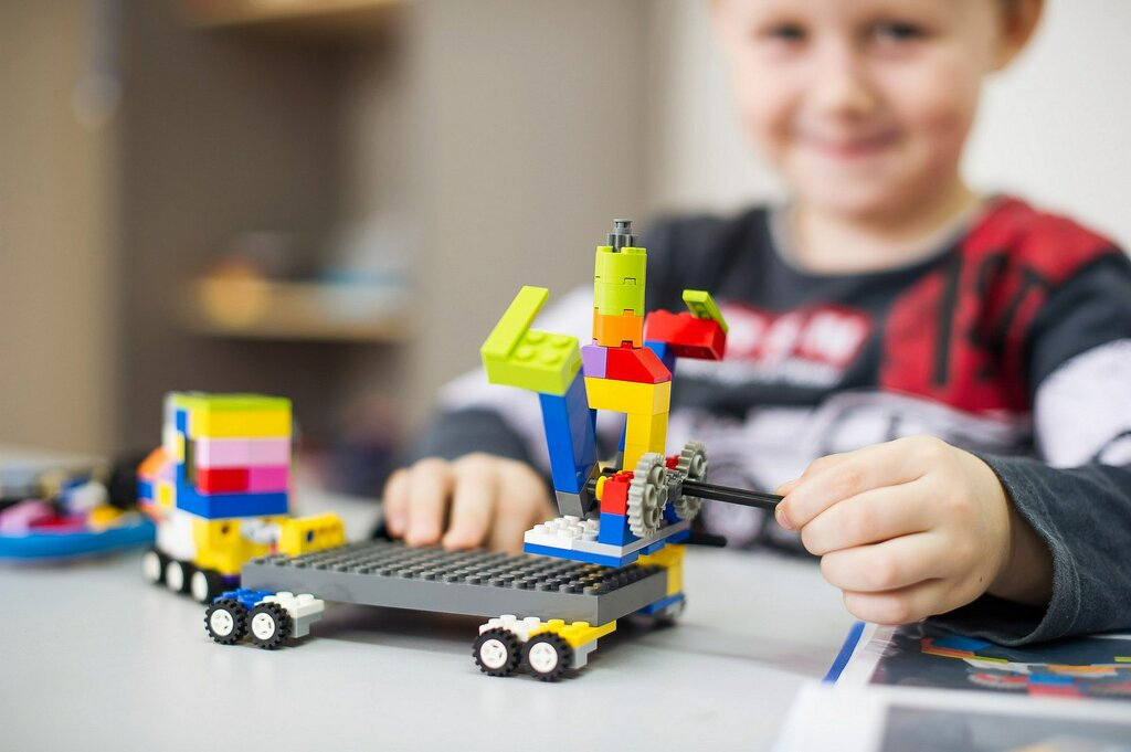 Основы Lego-конструирования и робототехники